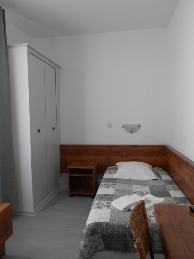 Hotel Du Jura Audincourt Екстериор снимка